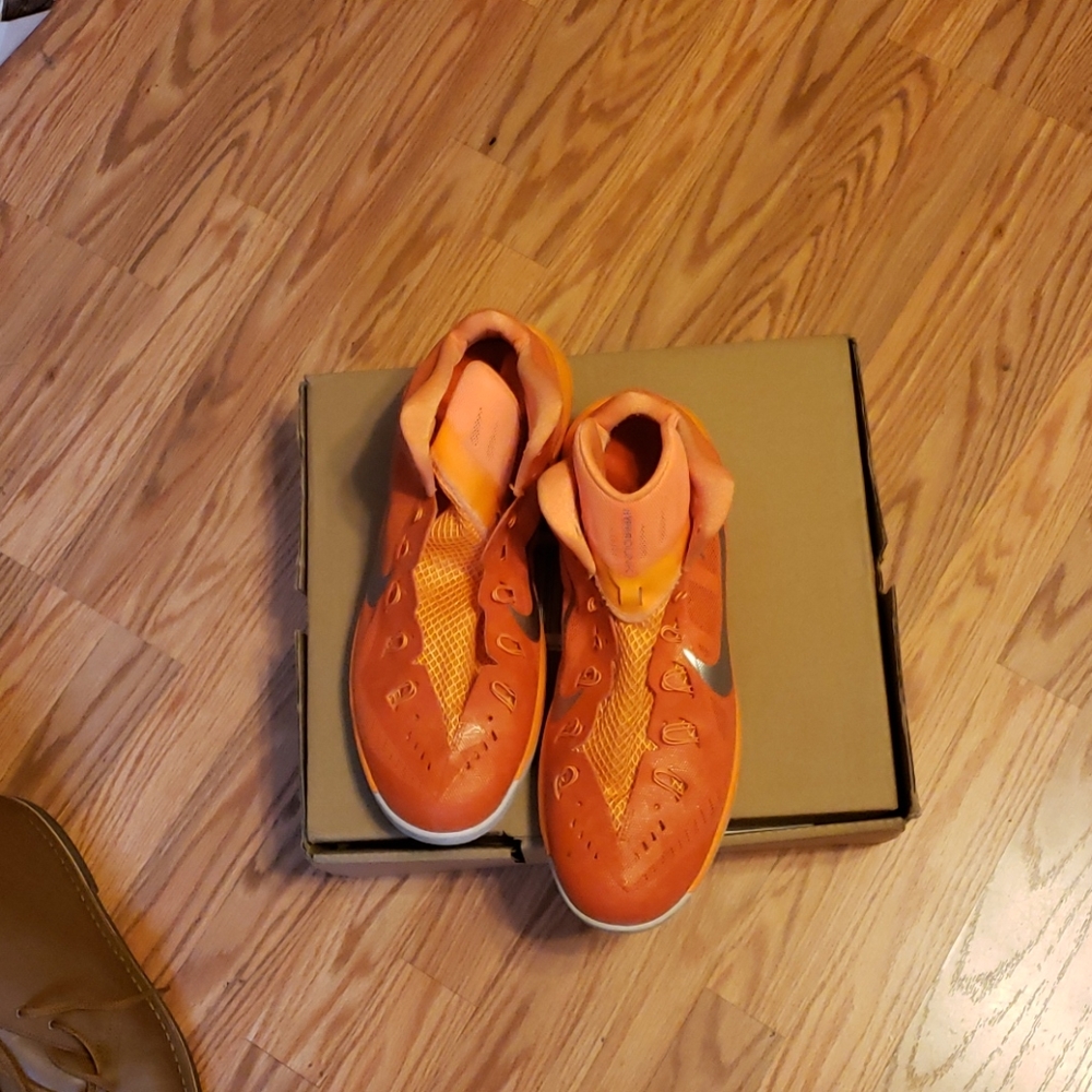 Basketball Shoe